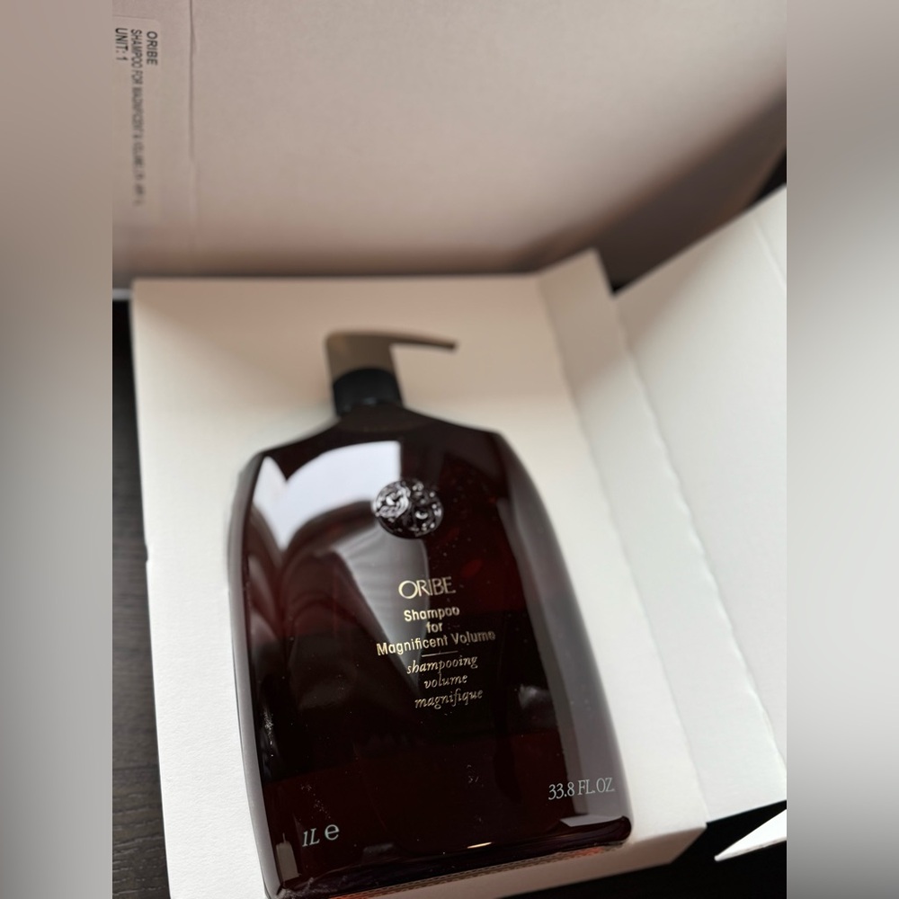 New Oribe Shampoo for Magnificent Volume Liter size (33.8 oz)